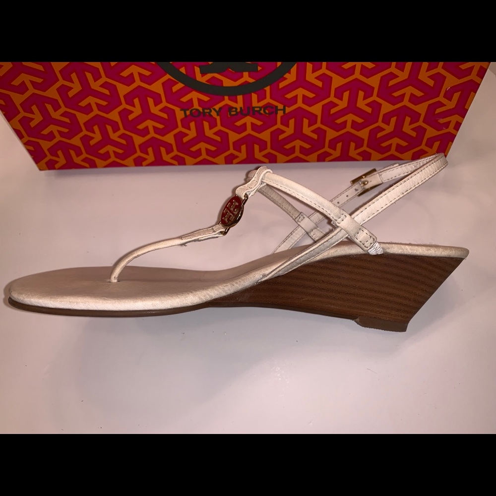 Shoes - Picture 2 of 4